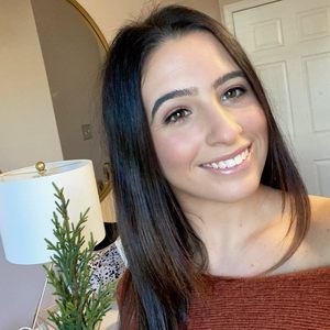 Meet your Posher, Brianna